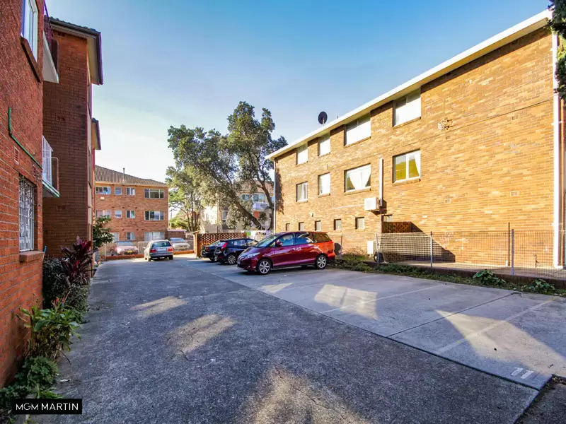 6/3 Mascot Drive, Eastlakes For Lease by MGM Martin - image 1