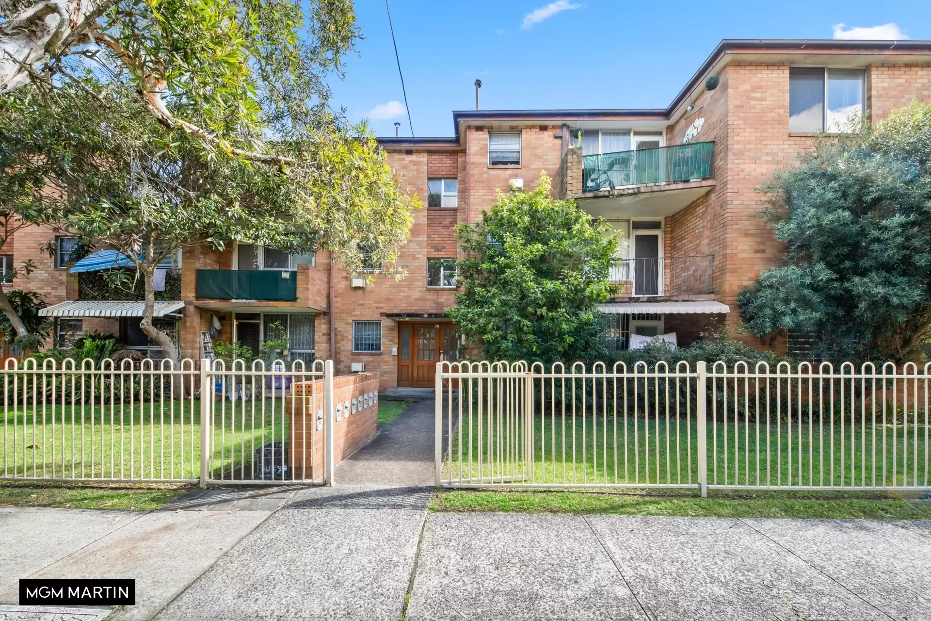 17/37 Mascot Drive, Eastlakes For Sale by MGM Martin - image 1