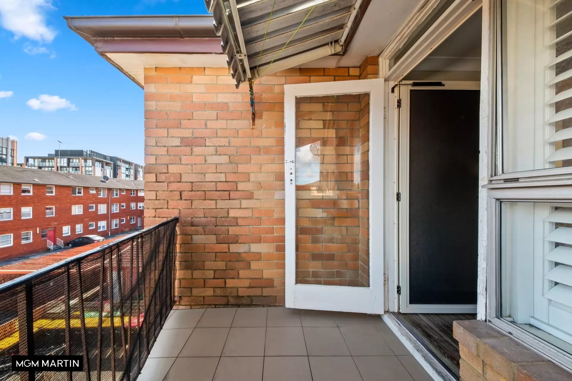 17/37 Mascot Drive, Eastlakes For Sale by MGM Martin - image 1