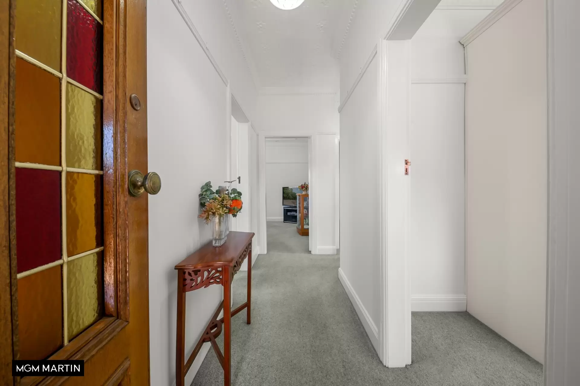 31 Florence Avenue, Eastlakes Auction by MGM Martin - image 1