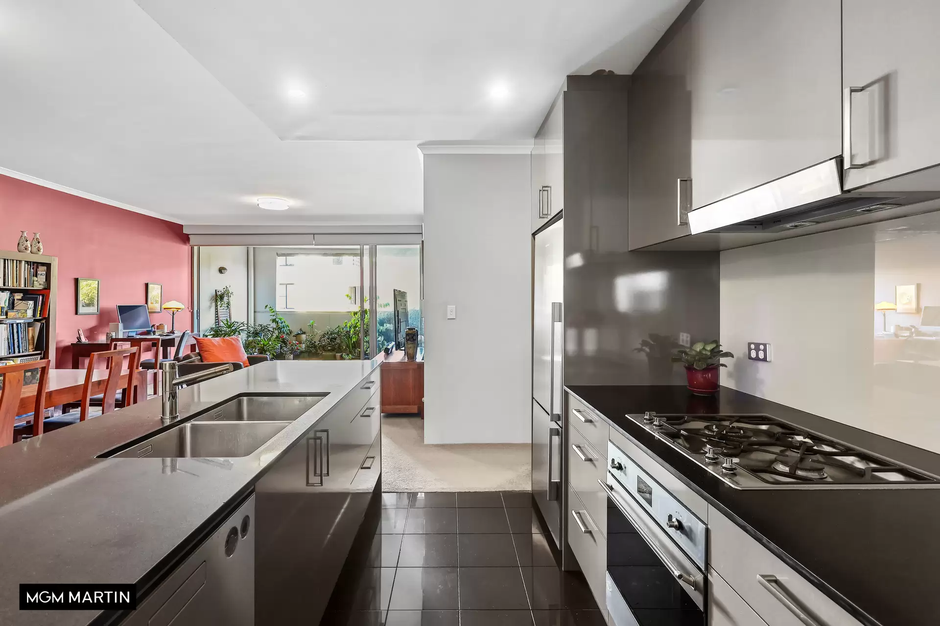31/4 Grandstand Parade, Zetland For Sale by MGM Martin - image 1