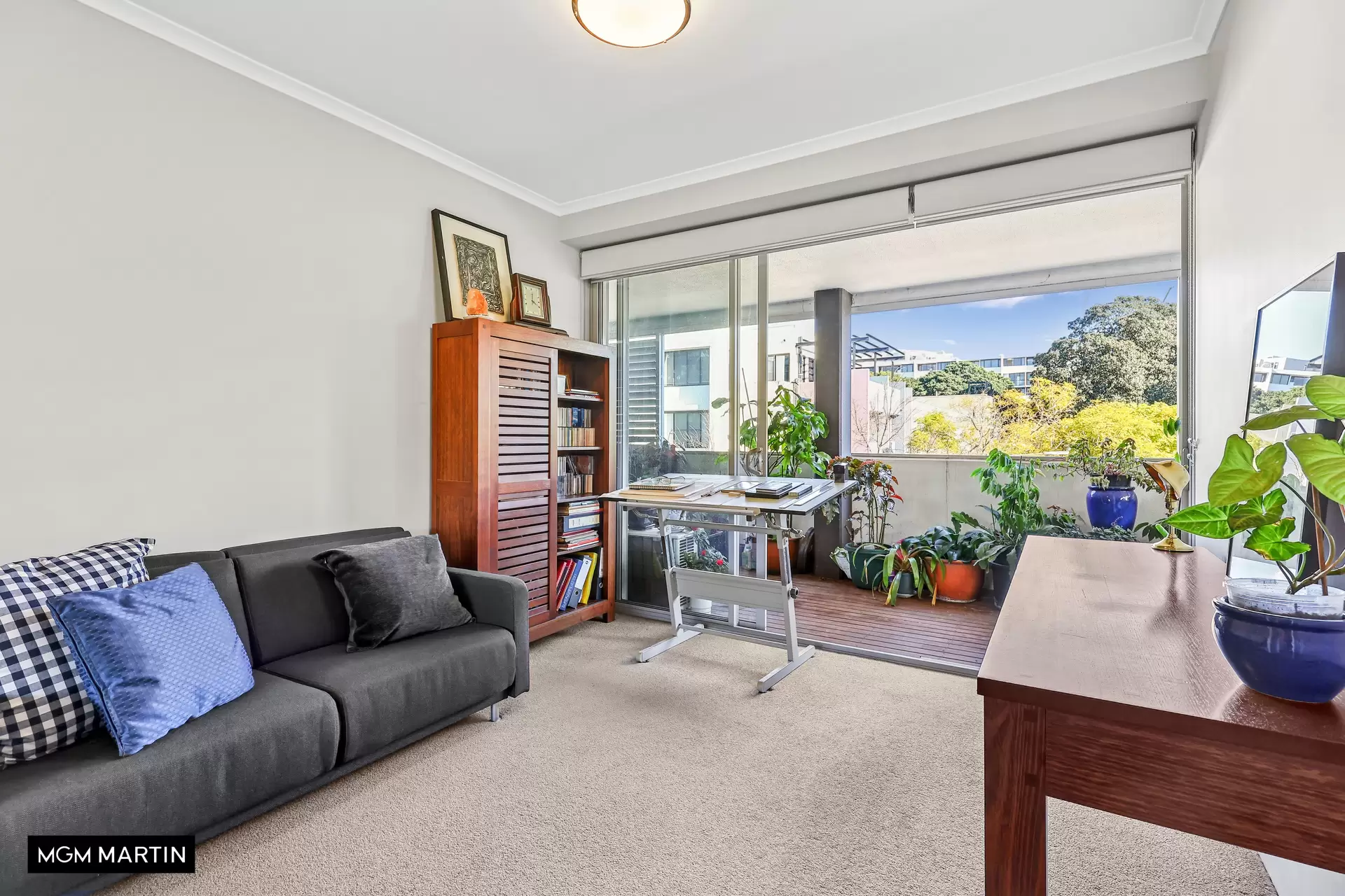 31/4 Grandstand Parade, Zetland For Sale by MGM Martin - image 1