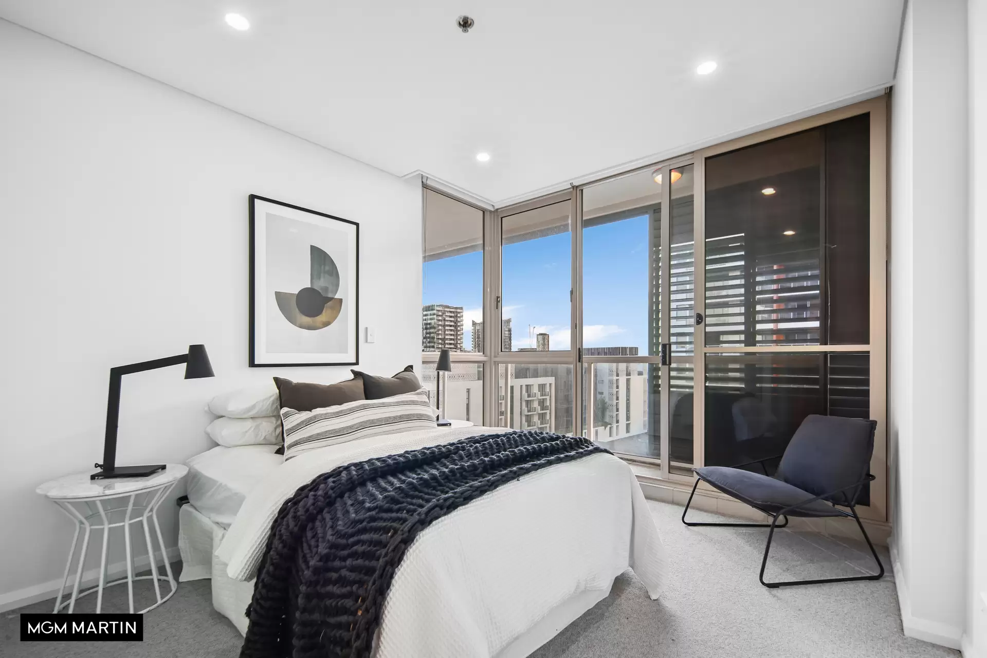 328/8 Lachlan Street, Waterloo Sold by MGM Martin - image 1