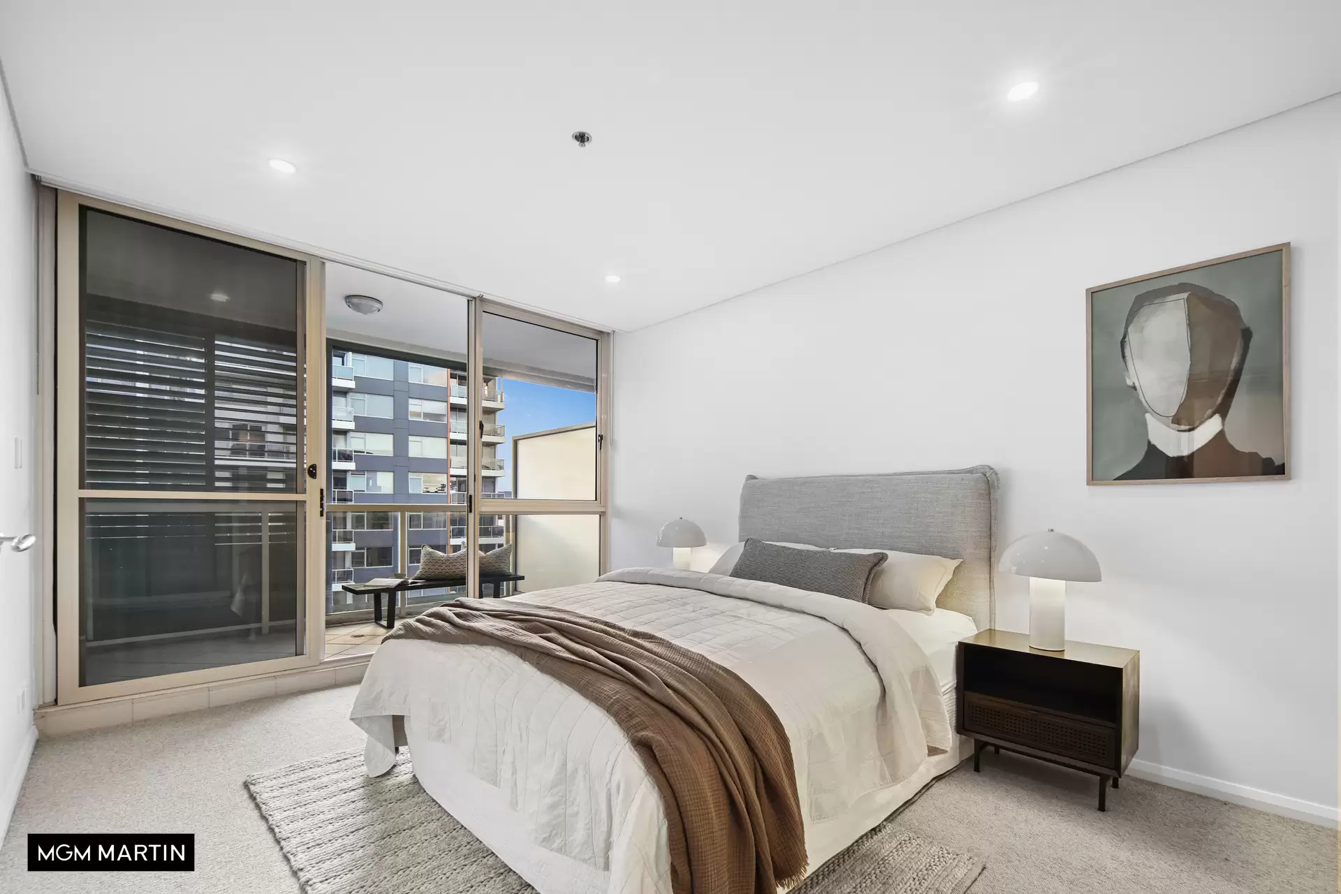 328/8 Lachlan Street, Waterloo Sold by MGM Martin - image 1