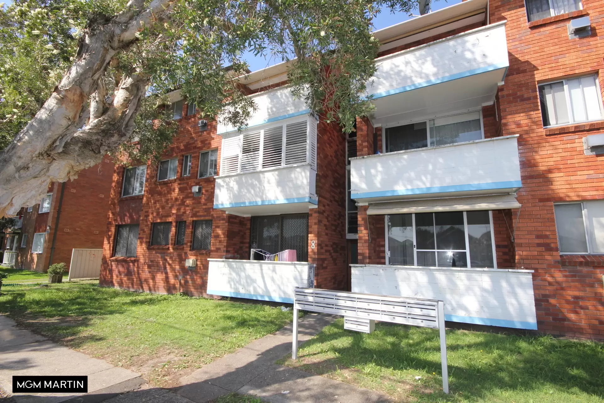 8/8-10 Maloney Street, Eastlakes For Lease by MGM Martin - image 1