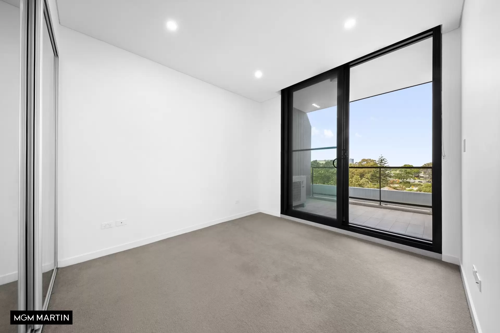 404/19 Robey Street, Mascot Sold by MGM Martin - image 1