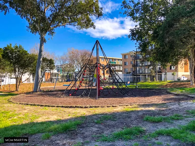 19/919 Botany Road, Mascot Leased by MGM Martin - image 1