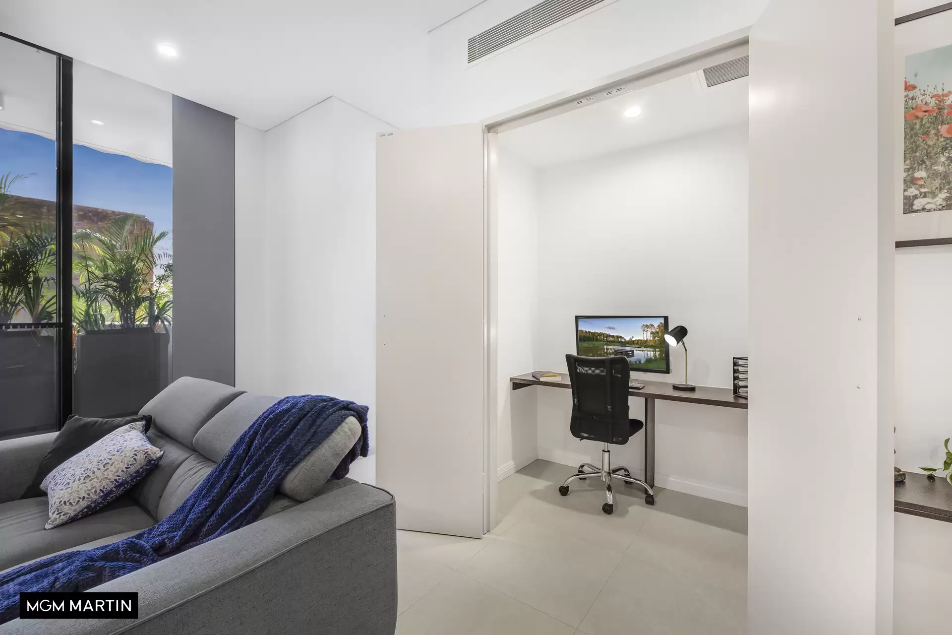 104/6 Bourke Street, Mascot Sold by MGM Martin - image 1