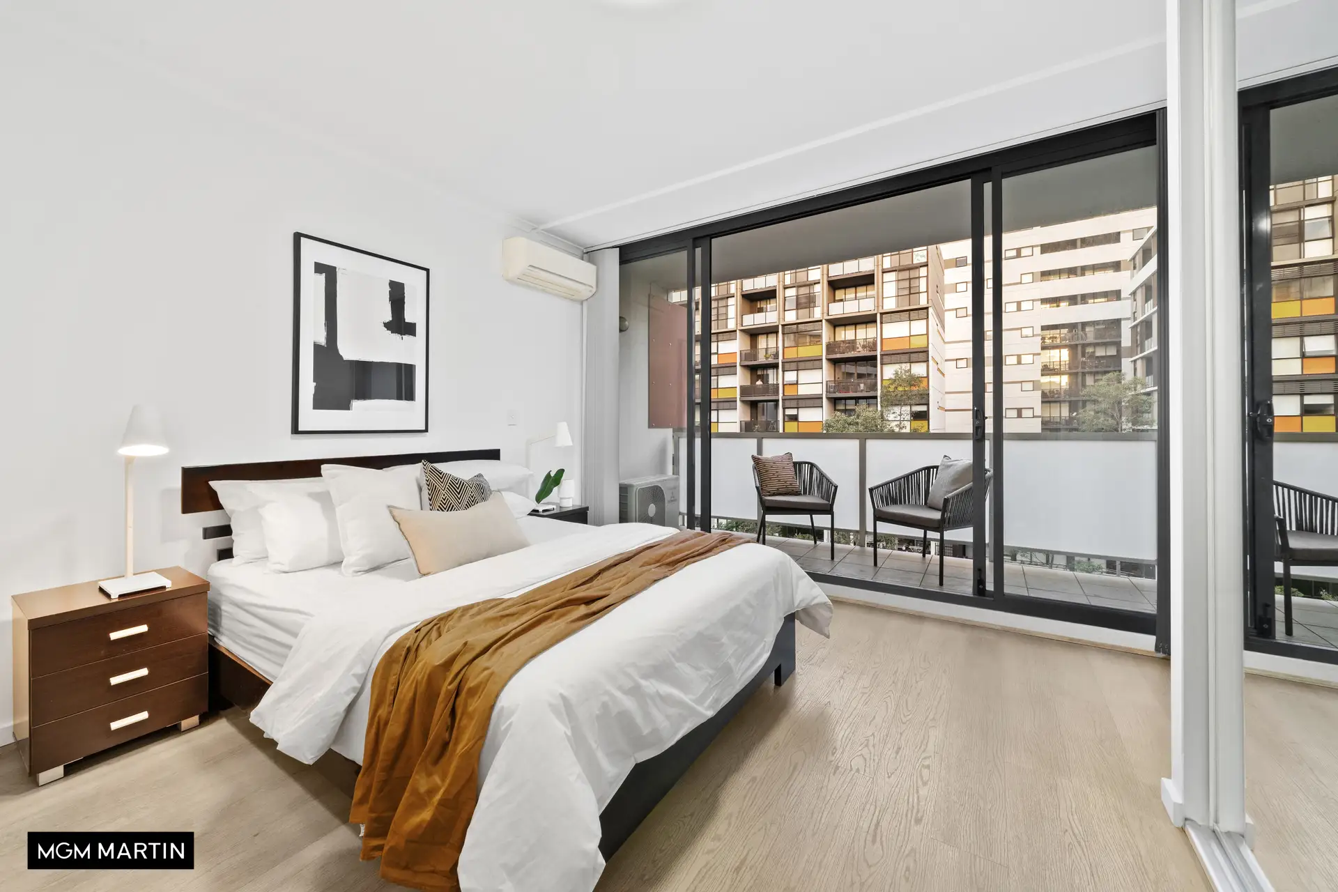11/7 Victoria Park Parade, Zetland Sold by MGM Martin - image 1