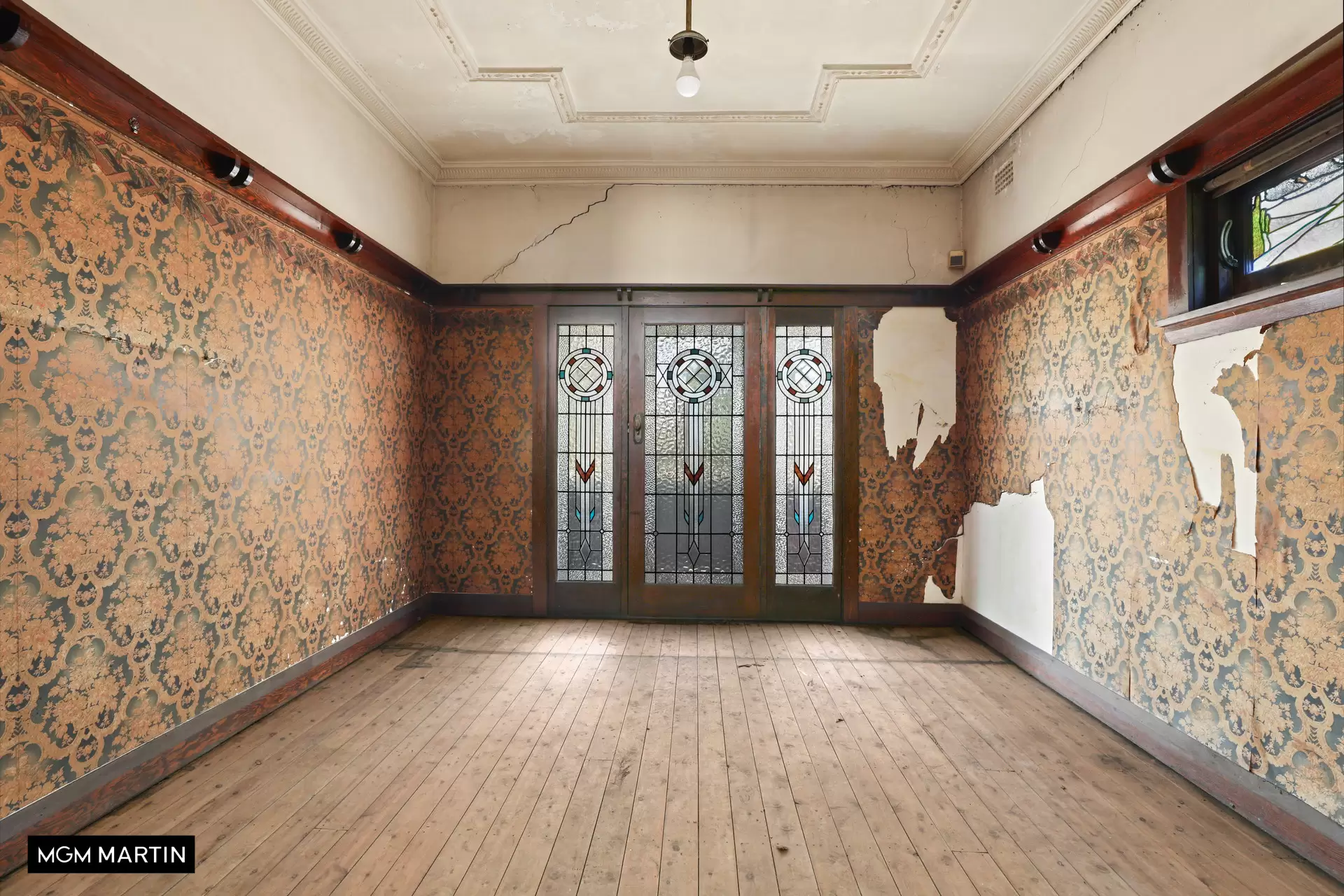 123 Coward Street, Mascot Sold by MGM Martin - image 1