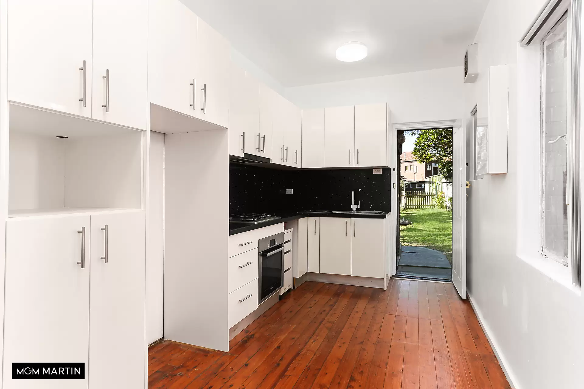 2/3 Samuel Terry Avenue, Kensington Sold by MGM Martin - image 1