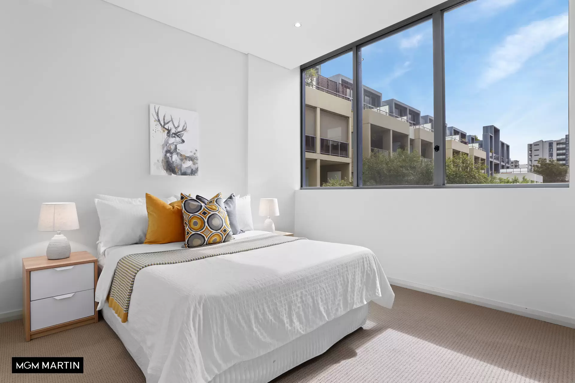 165/635 Gardeners Road, Mascot Sold by MGM Martin - image 1