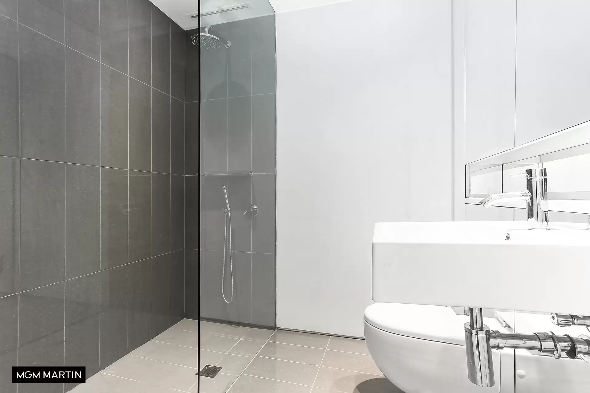 1305.1/8 Park Lane, Chippendale Leased by MGM Martin - image 1