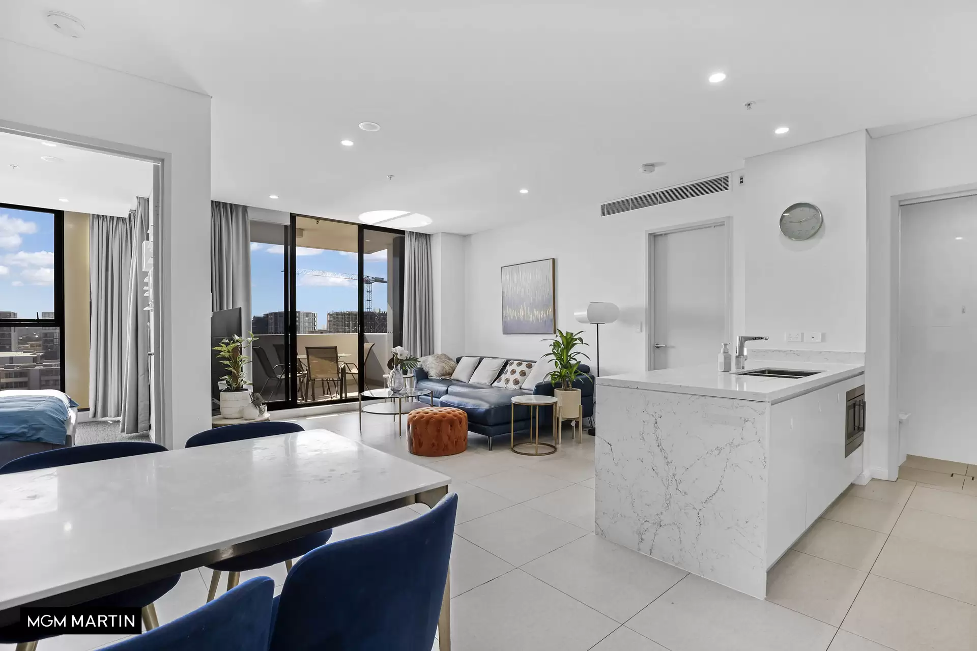 1005/6 Bourke Street, Mascot For Lease by MGM Martin - image 1