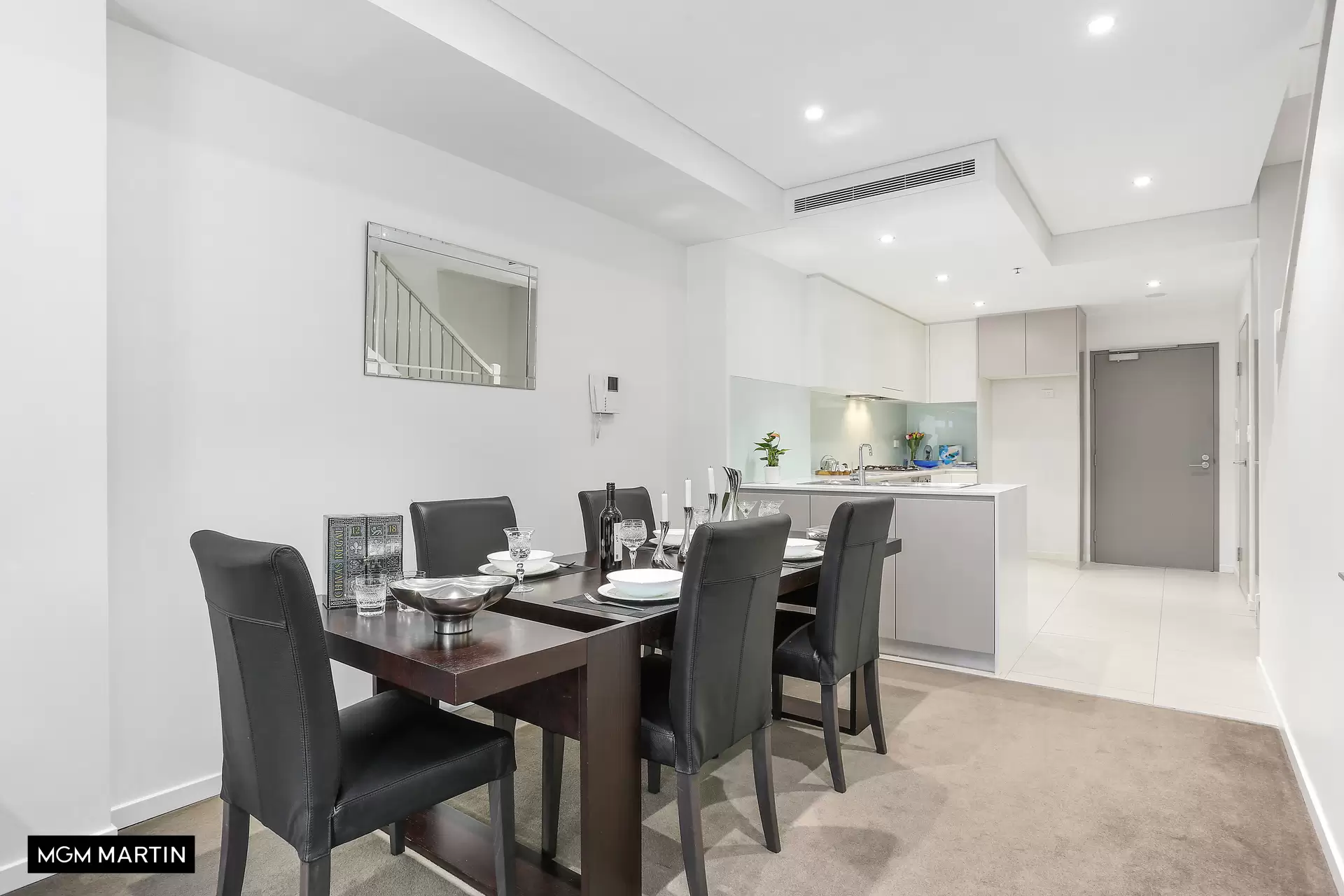 512A/8 Bourke Street, Mascot Sold by MGM Martin - image 1