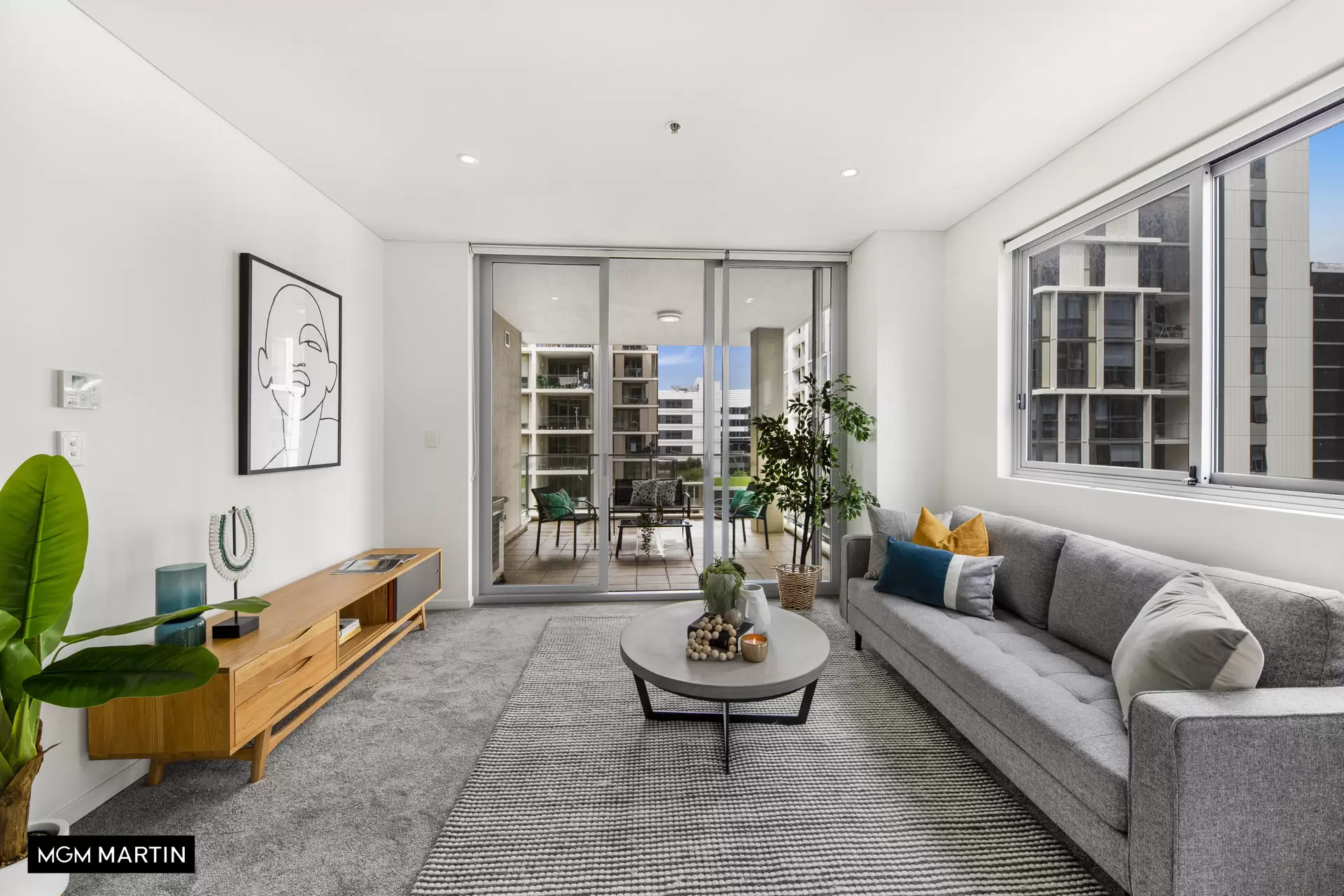 605C/8 Bourke Street, Mascot Sold by MGM Martin - image 1