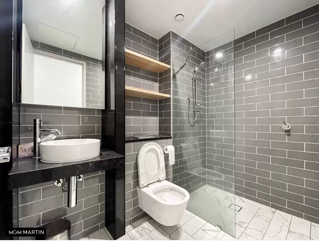 102/6 Bourke Street, Mascot Leased by MGM Martin - image 1