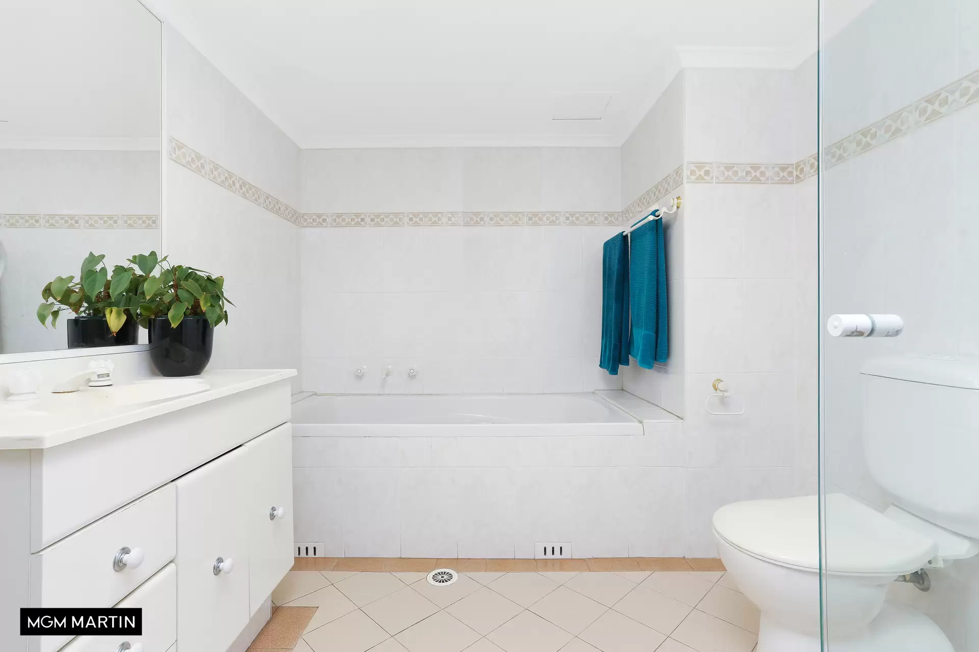 249/83-93  Dalmeny Avenue, Rosebery Sold by MGM Martin - image 1
