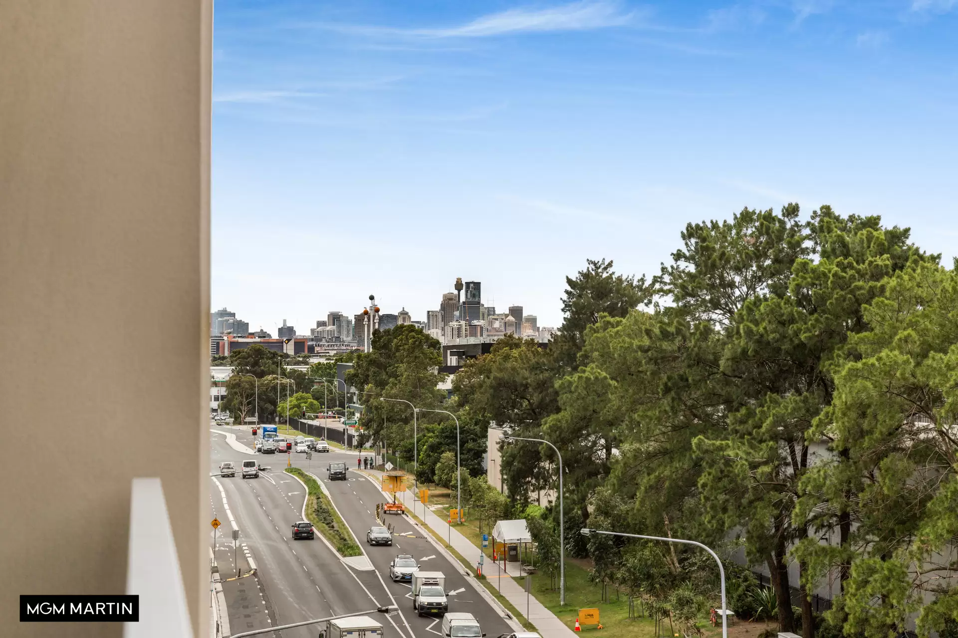 305B/8 Bourke Street, Mascot Sold by MGM Martin - image 1