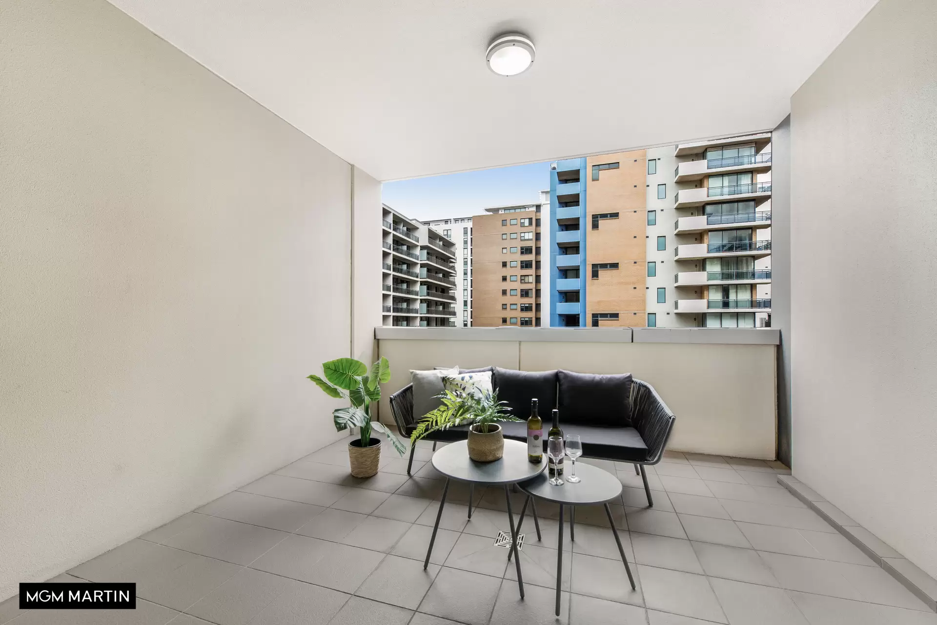 305B/8 Bourke Street, Mascot Sold by MGM Martin - image 1