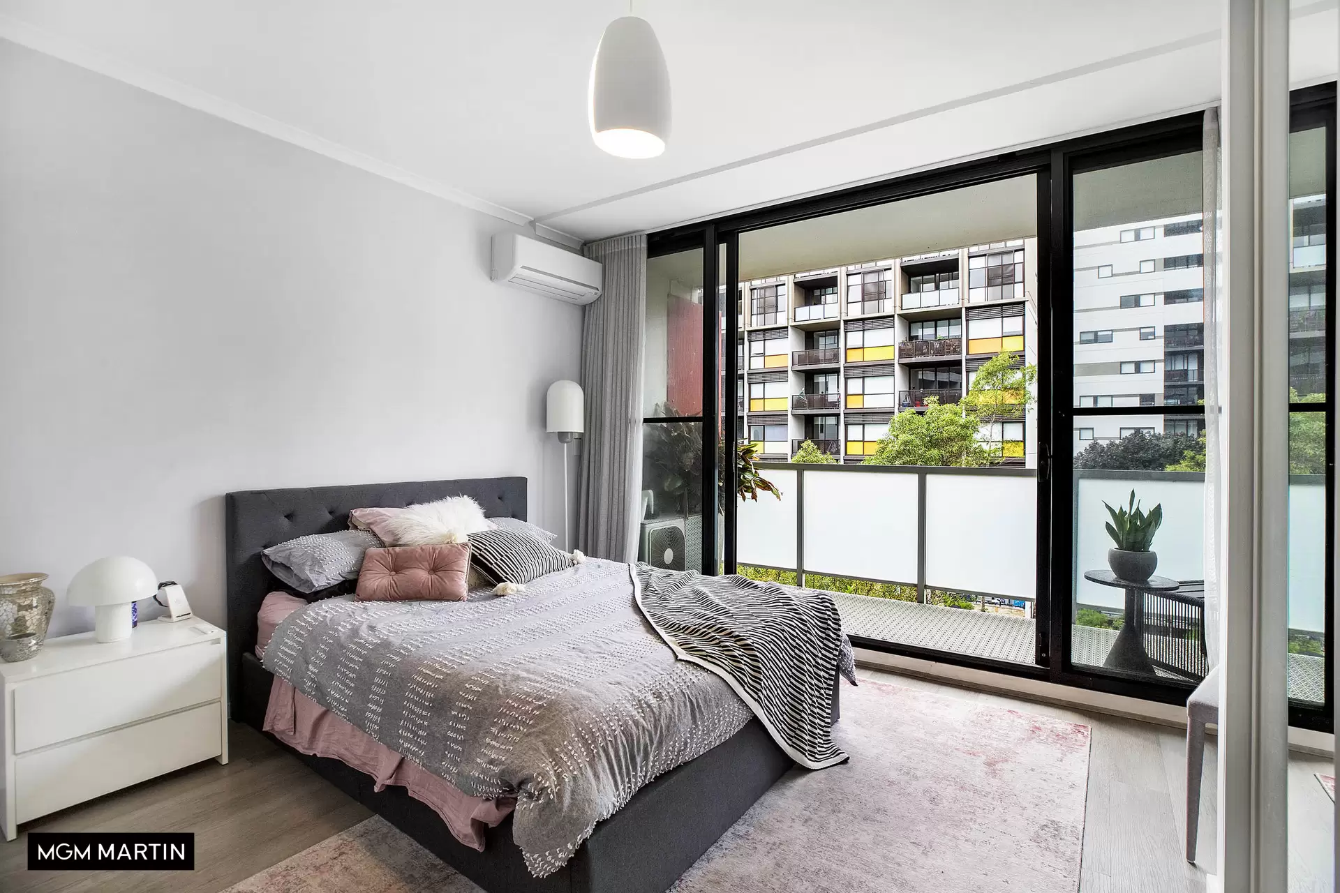 11/7 Victoria Park Parade, Zetland Leased by MGM Martin - image 1