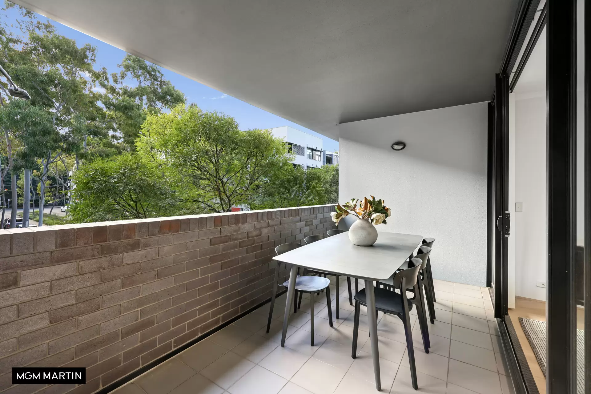 14/6B Grandstand Parade, Zetland For Sale by MGM Martin - image 1