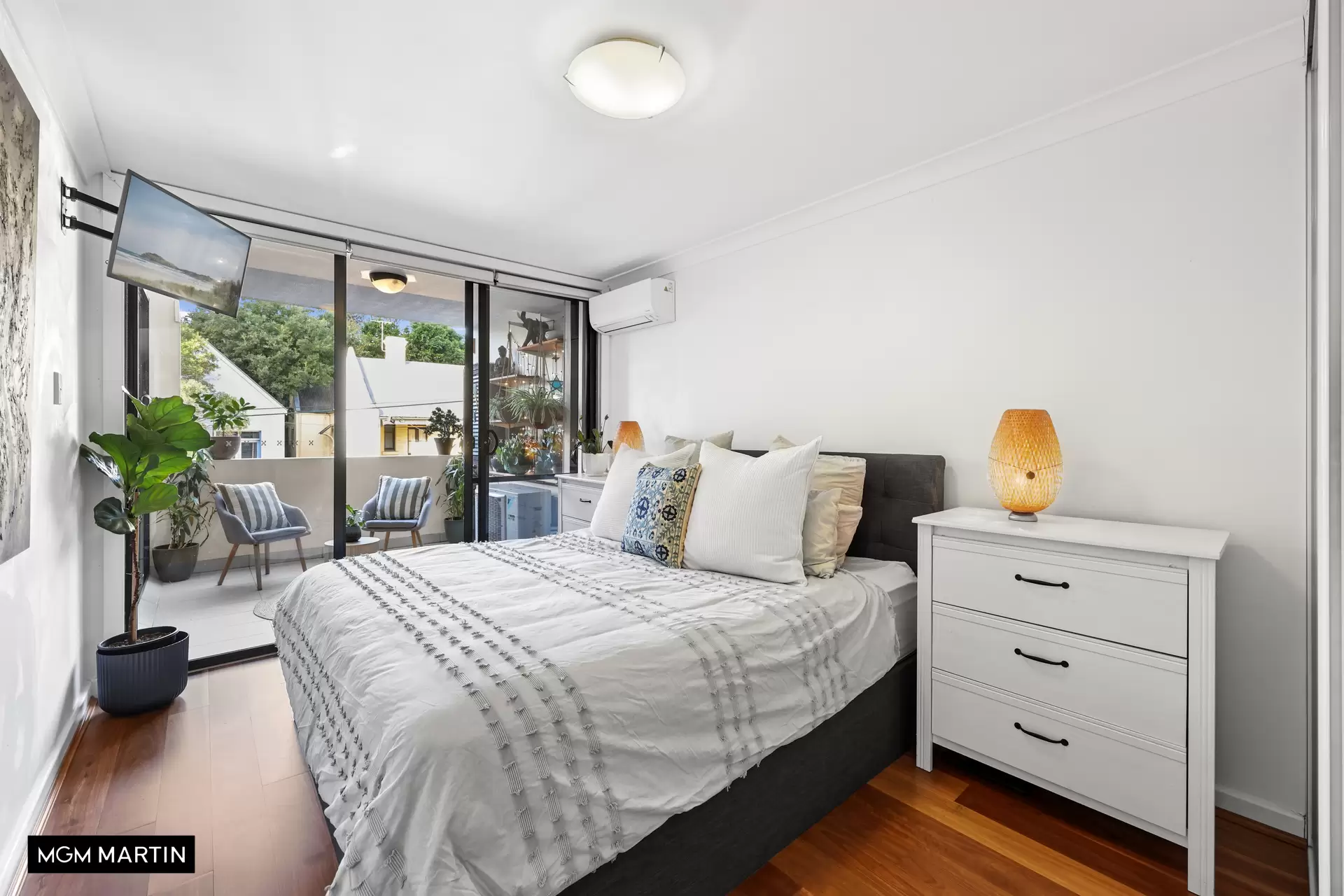 2/180-182 Cope Street, Waterloo For Sale by MGM Martin - image 1