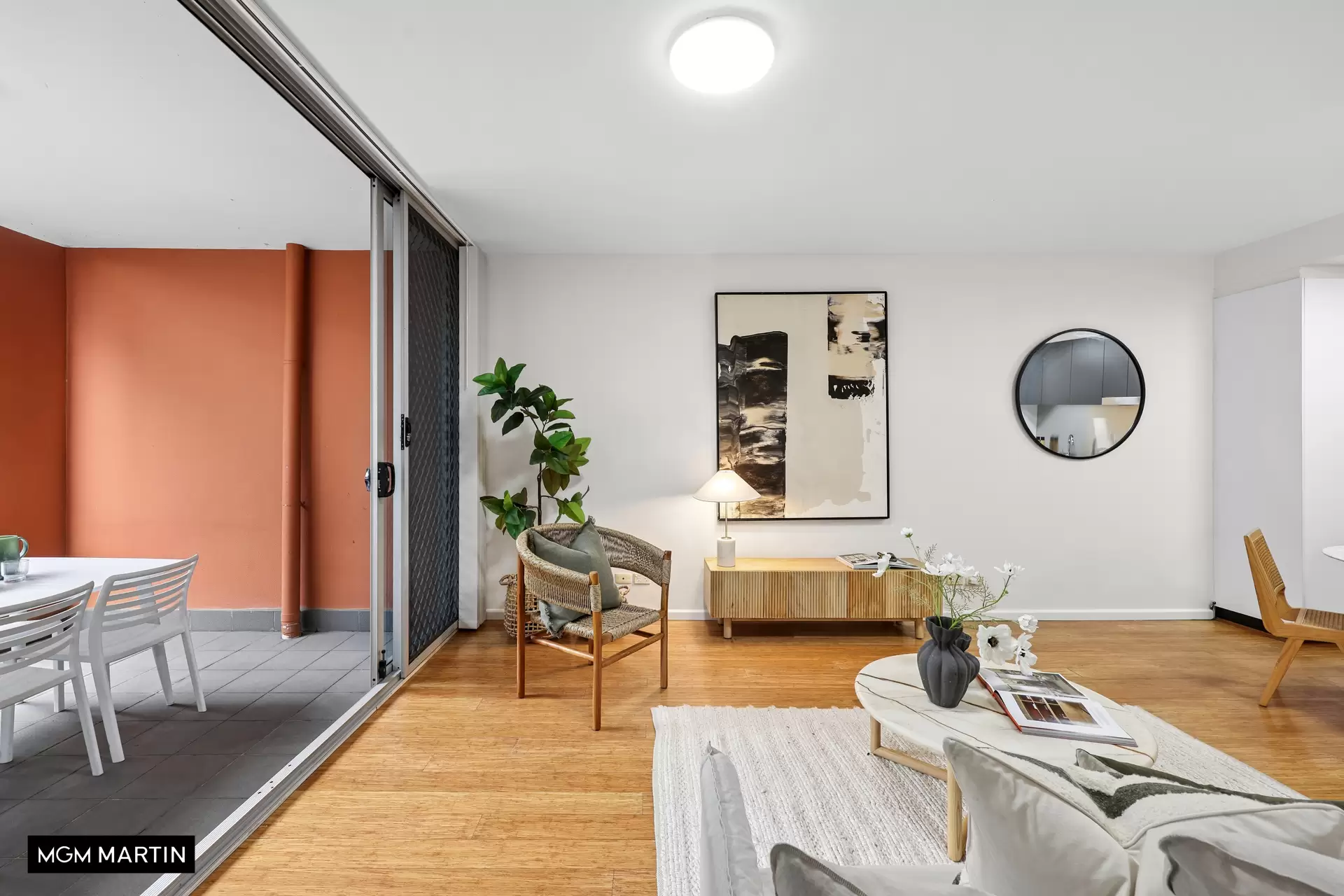 284/5 Queen Street, Rosebery For Sale by MGM Martin - image 1