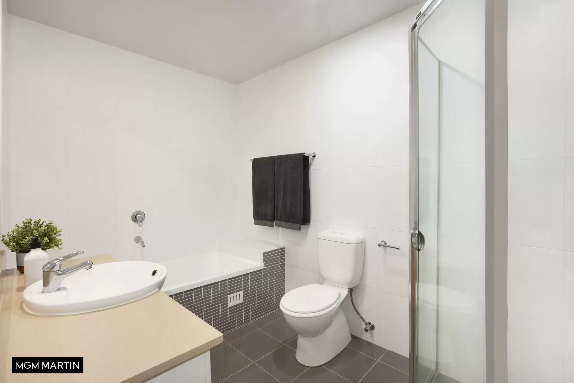 206/635 Gardeners Road, Mascot For Sale by MGM Martin - image 1