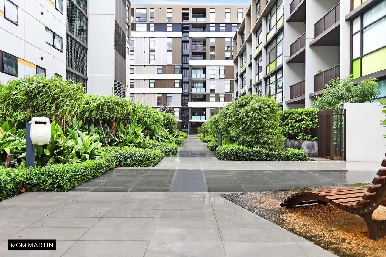 1011/1 Hutchinson Walk, Zetland For Sale by MGM Martin - image 1