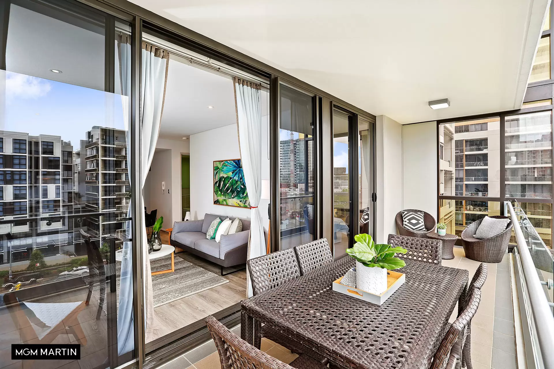 613/20 Gadigal Avenue, Zetland Leased by MGM Martin - image 1