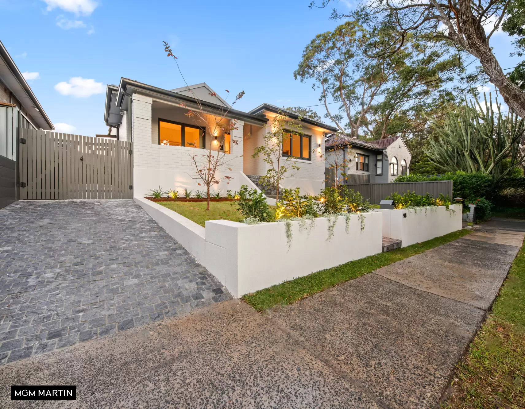 98 Vernon Avenue, Eastlakes Auction by MGM Martin - image 1