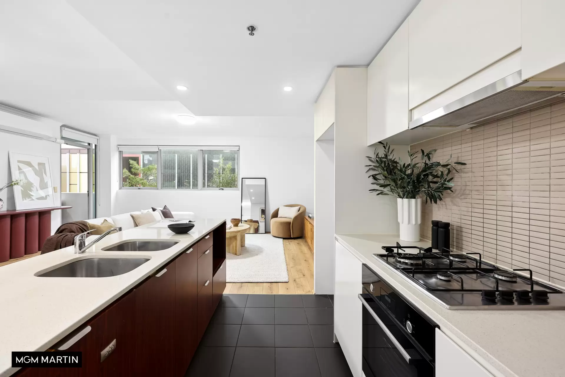 6/22 Gadigal Avenue, Zetland For Sale by MGM Martin - image 1
