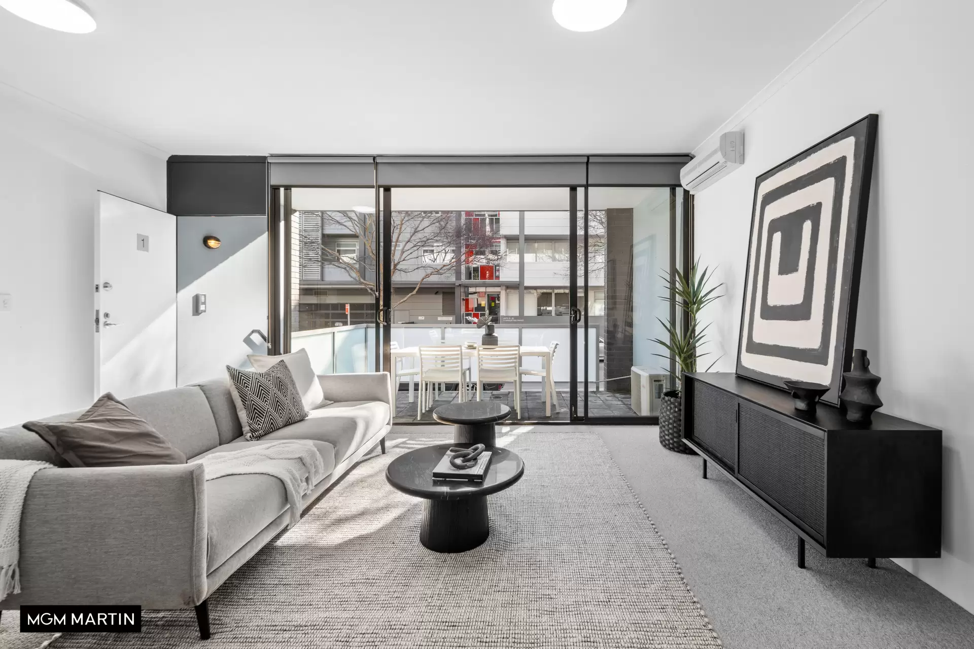 1/6b  Grandstand Parade, Zetland Sold by MGM Martin - image 1