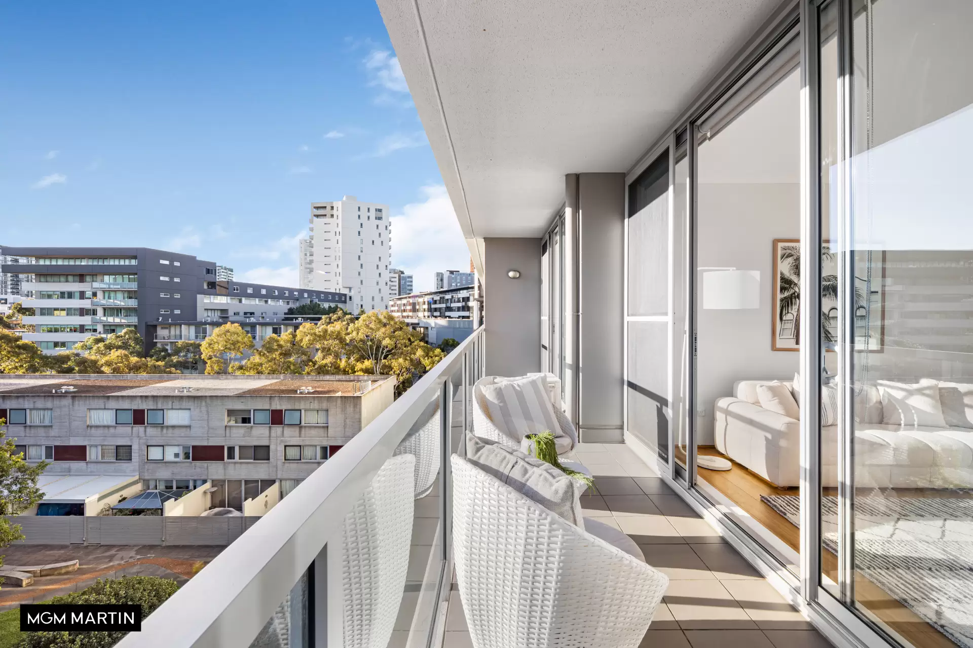 48/3 Defries Avenue, Zetland Sold by MGM Martin - image 1