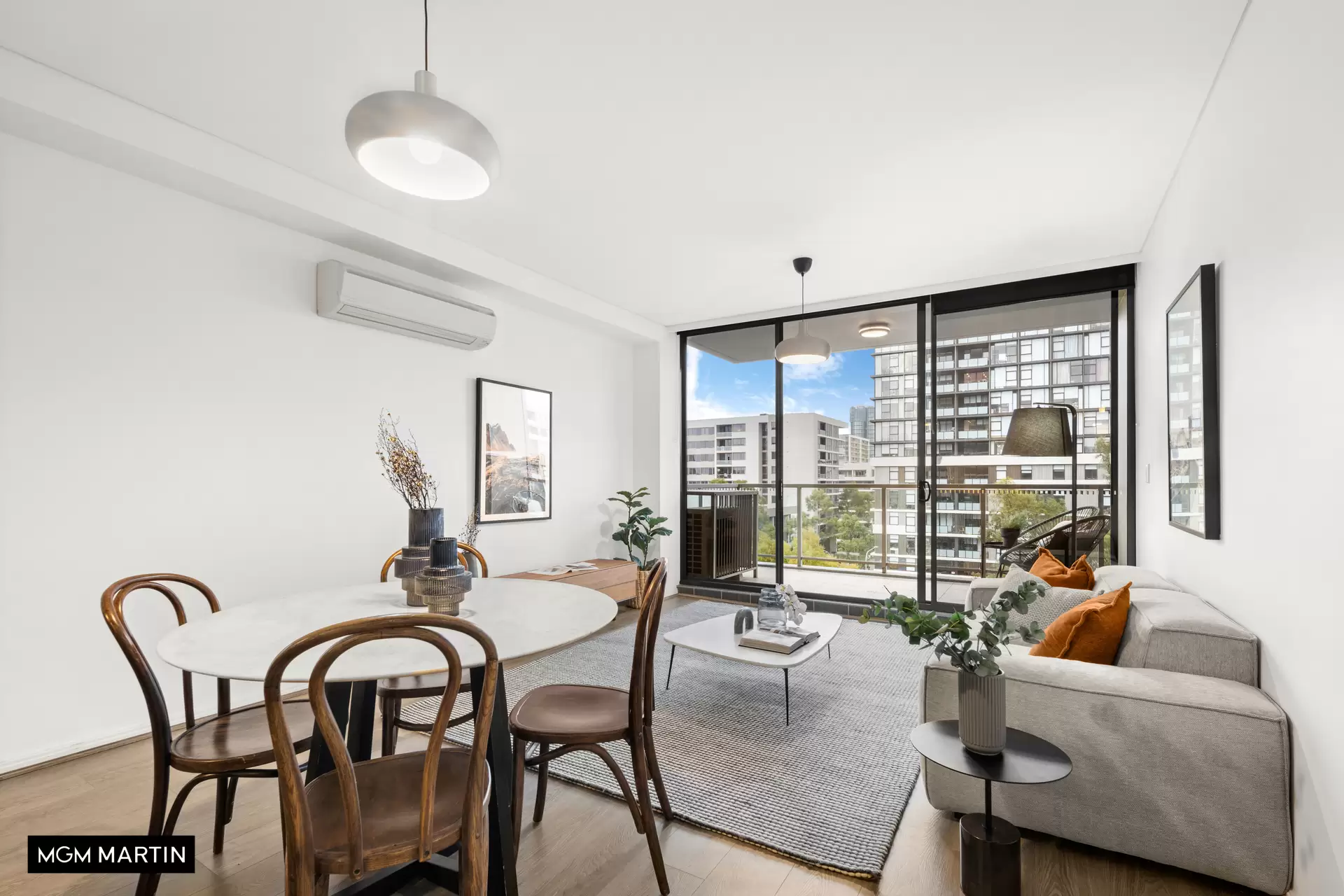 708/6 Ascot Avenue, Zetland Sold by MGM Martin - image 1