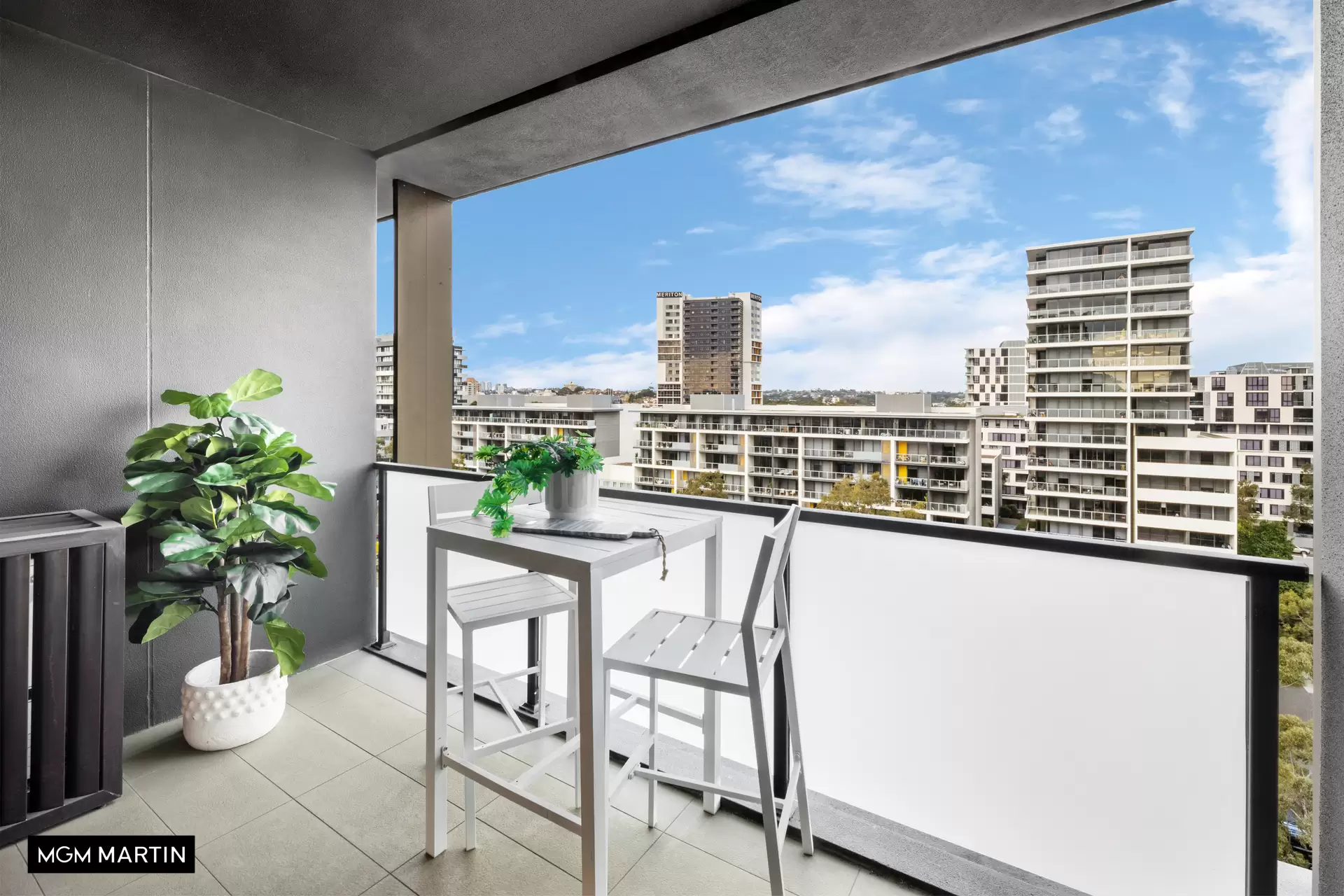 901/3 George Julius Avenue, Zetland Sold by MGM Martin - image 1
