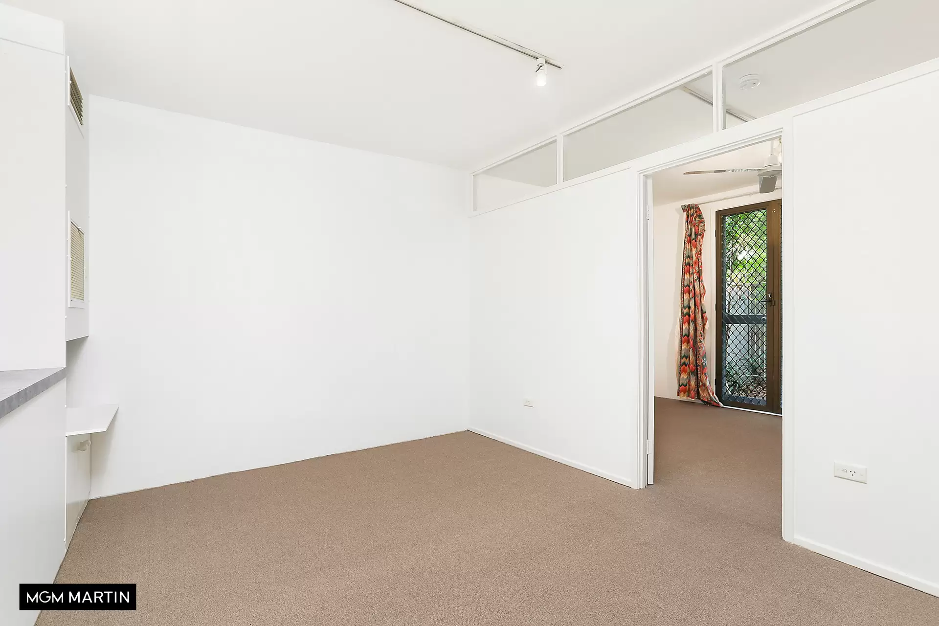 8/60 City Road, Chippendale Leased by MGM Martin - image 1