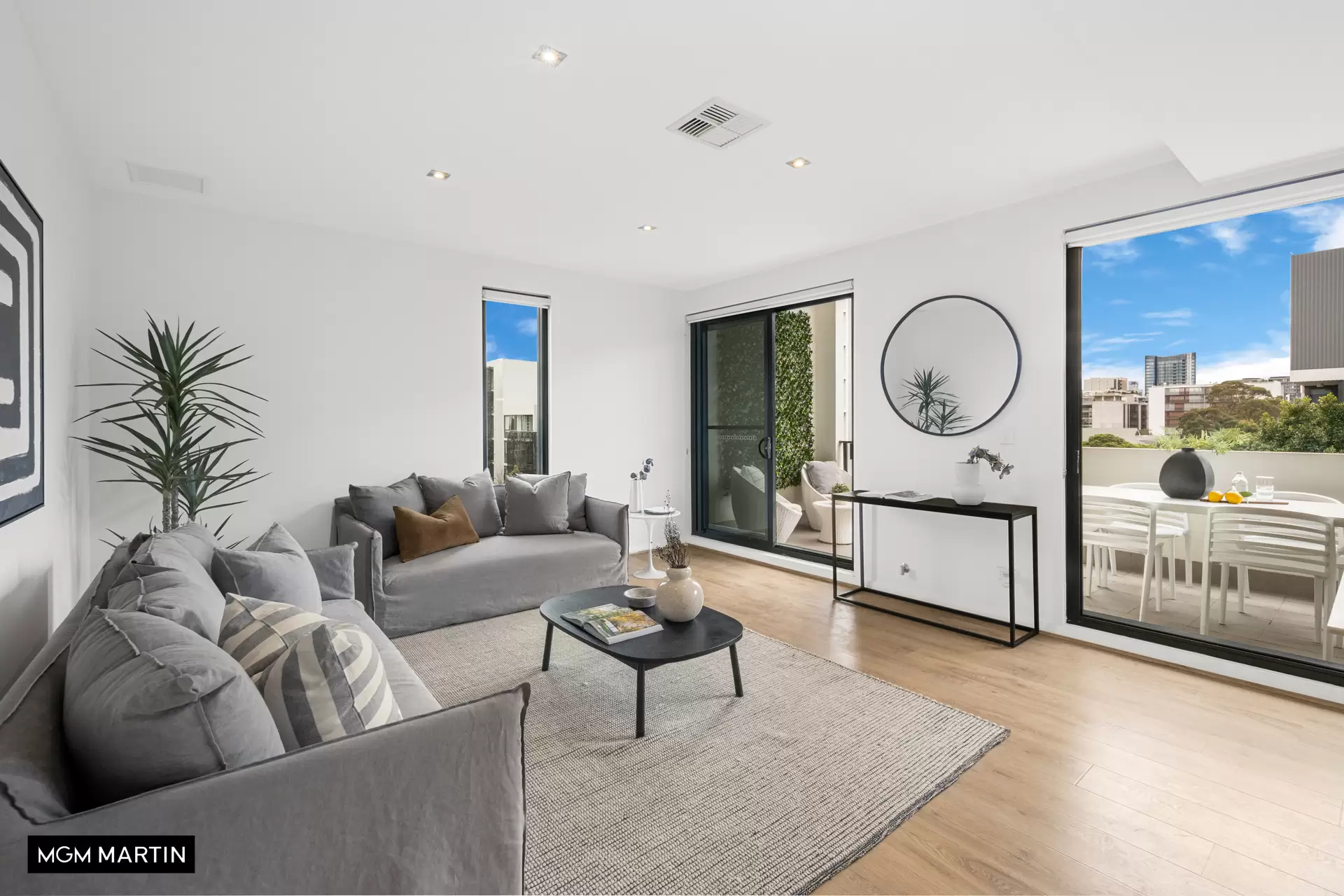 19/57 Rothschild Avenue, Rosebery Sold by MGM Martin - image 1