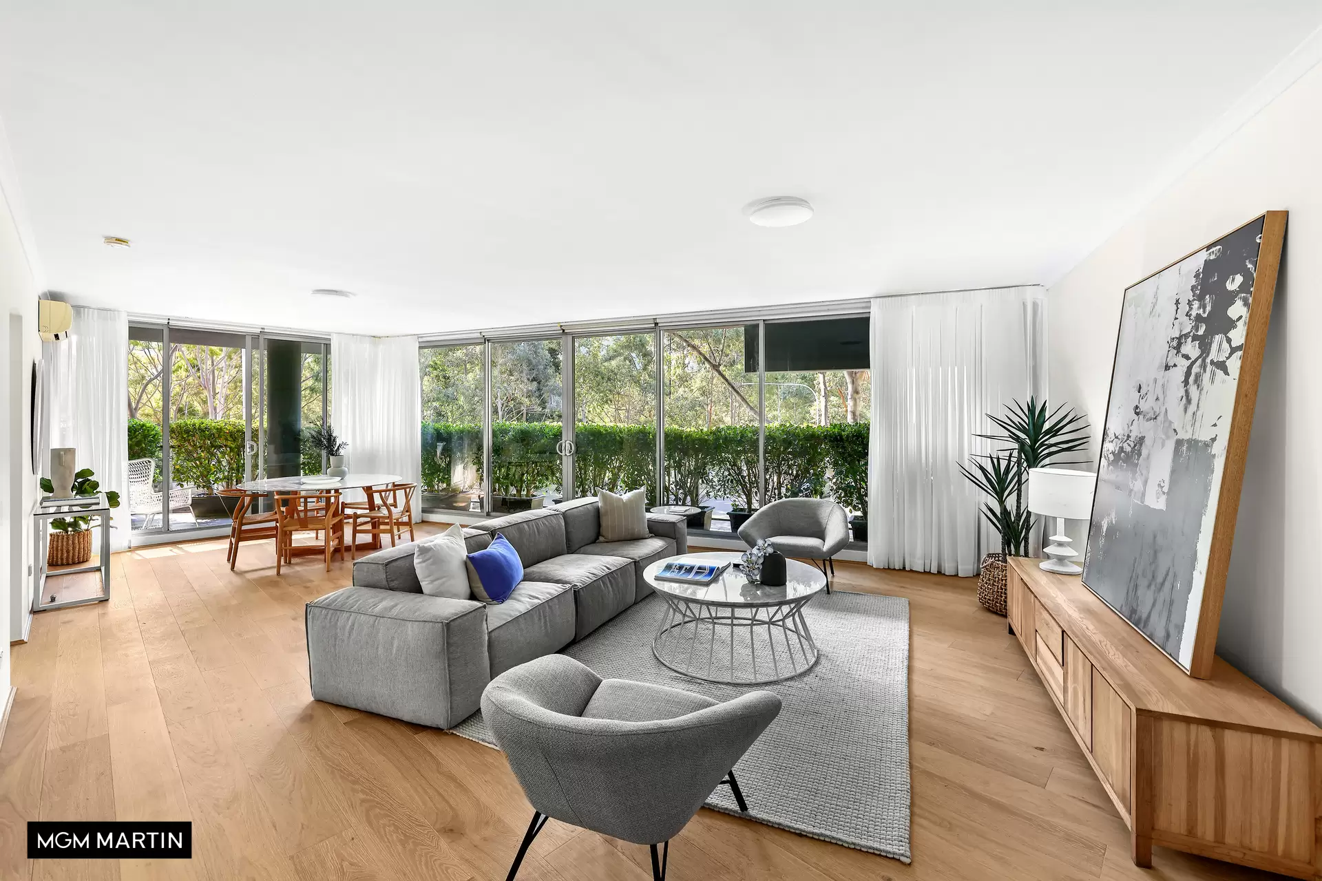 8/2 Hutchinson Walk, Zetland Sold by MGM Martin - image 1