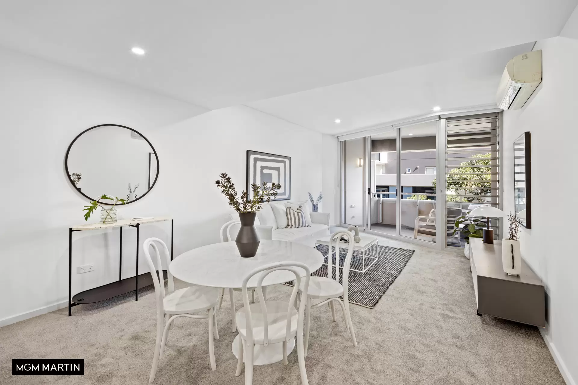 99/6B Defries Avenue, Zetland Sold by MGM Martin - image 1