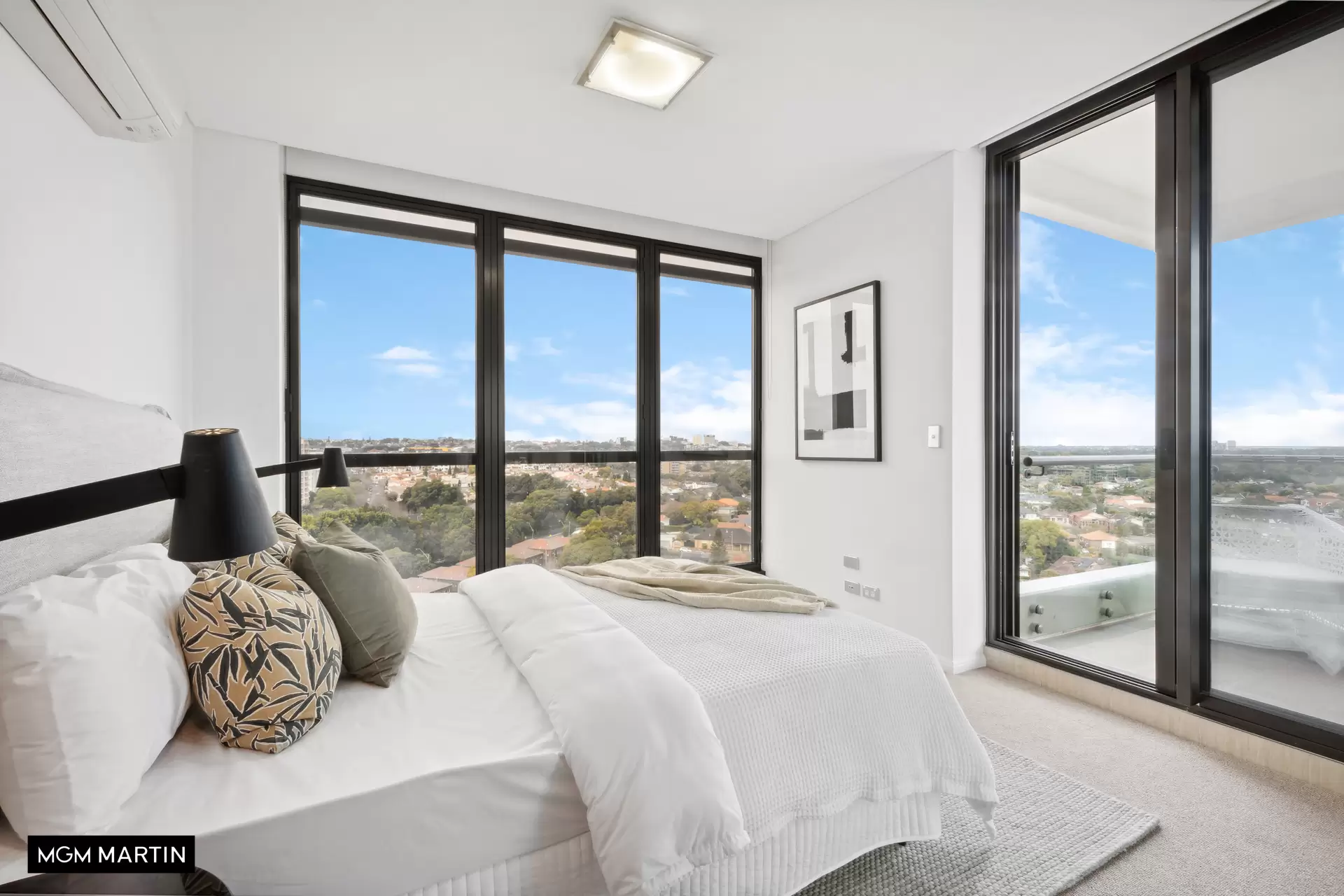 1516/20 Gadigal Avenue, Zetland Sold by MGM Martin - image 1