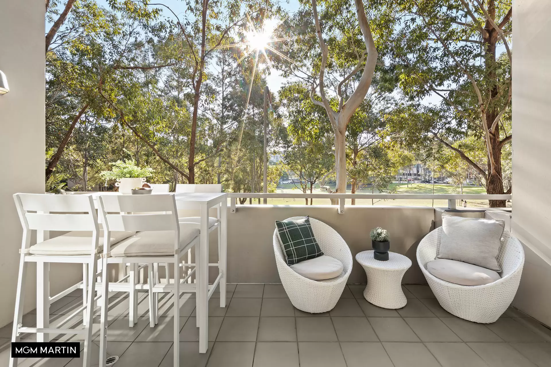 10/2 Levy Walk, Zetland Sold by MGM Martin - image 1