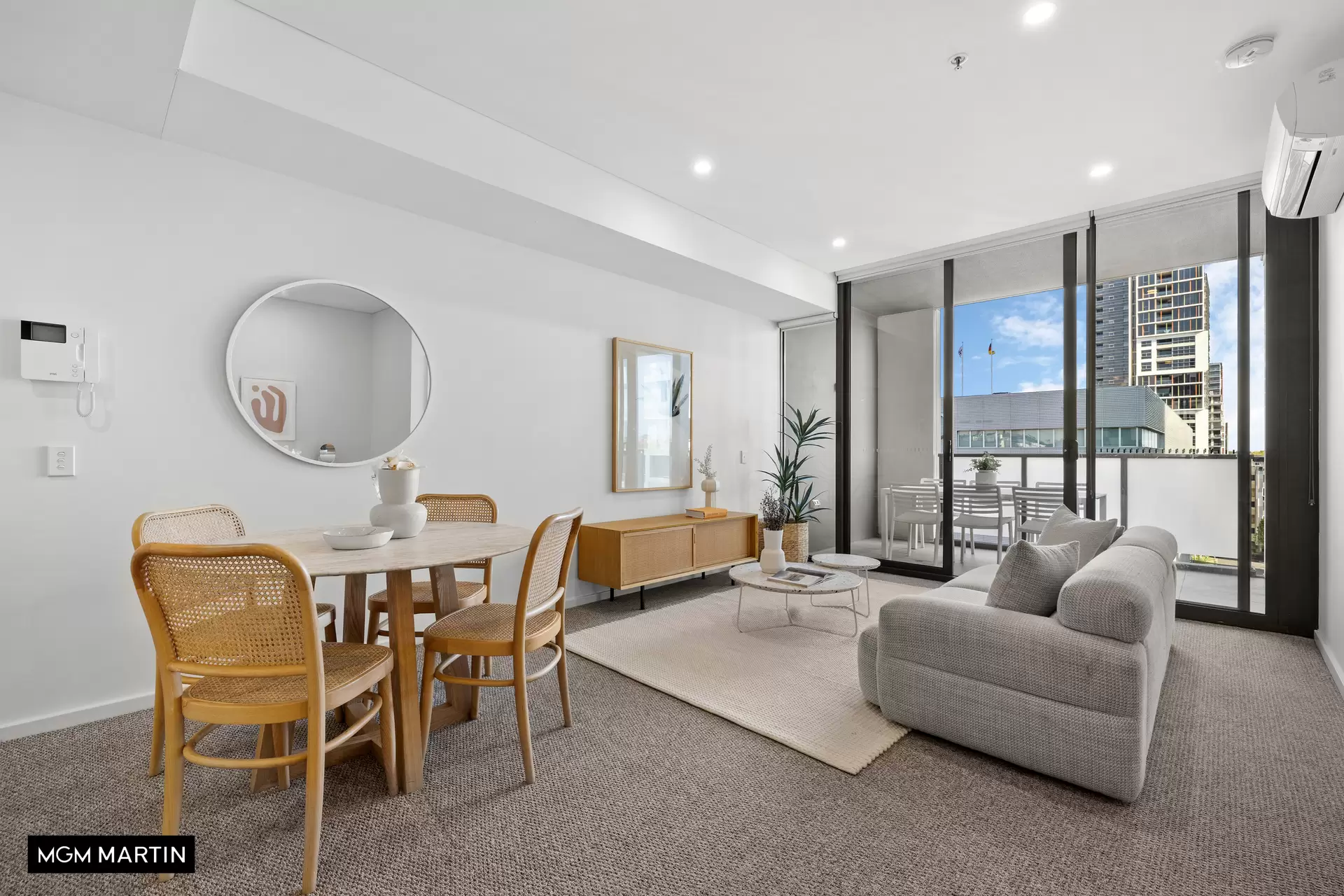 760/2 Cooper Place, Zetland Sold by MGM Martin - image 1