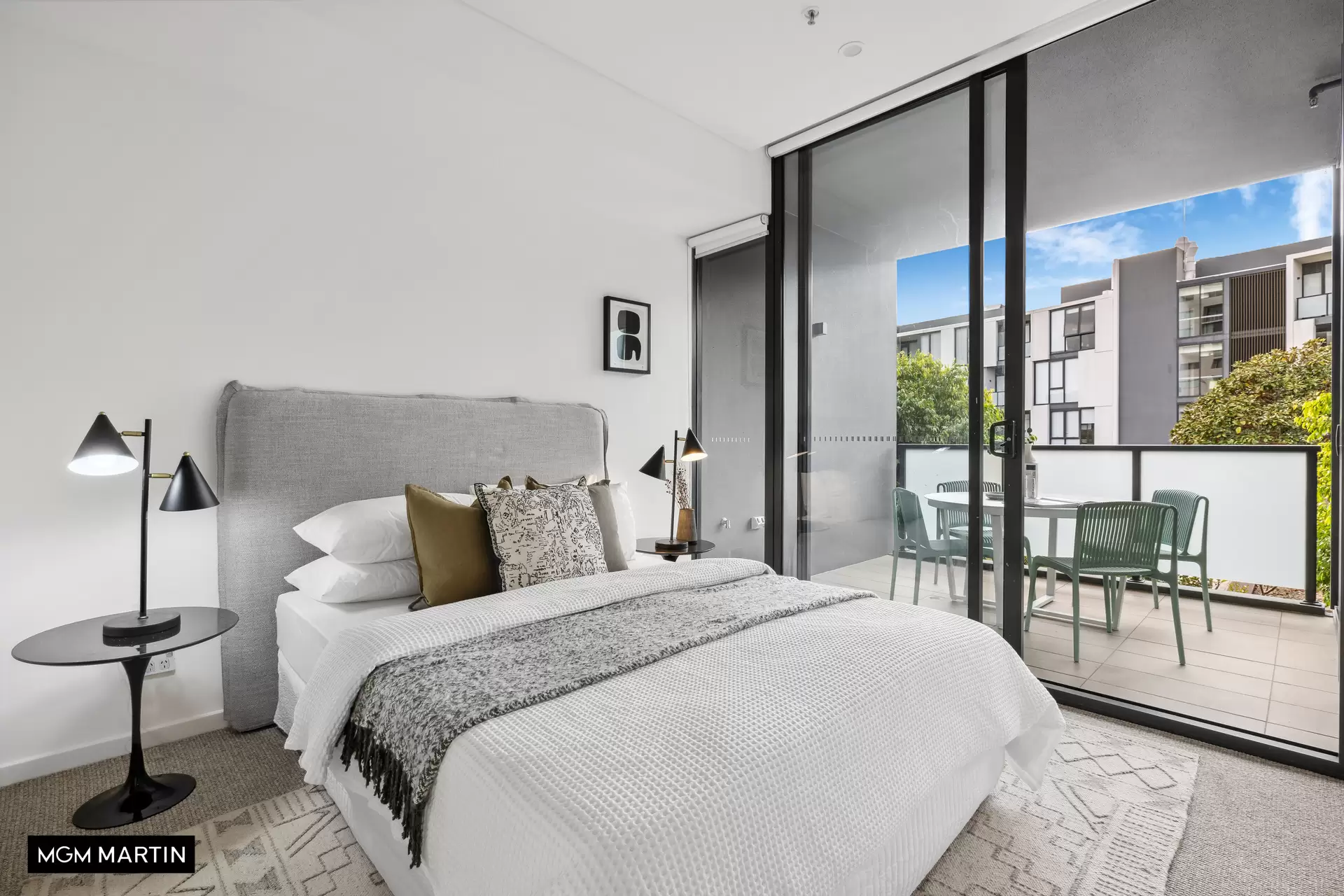 744/2C Defries Avenue, Zetland Sold by MGM Martin - image 1