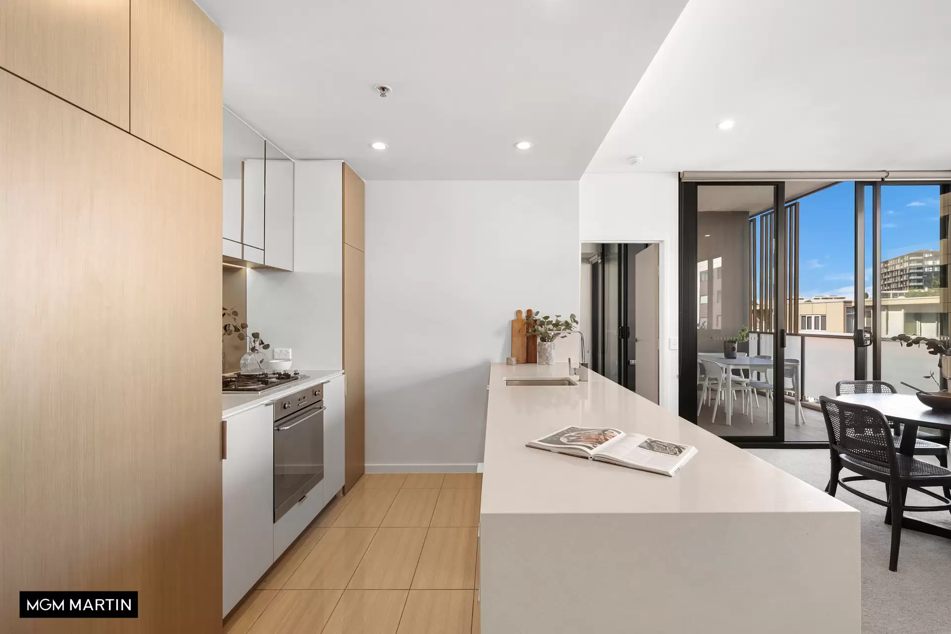 547/2c Defries Avenue, Zetland Sold by MGM Martin - image 1