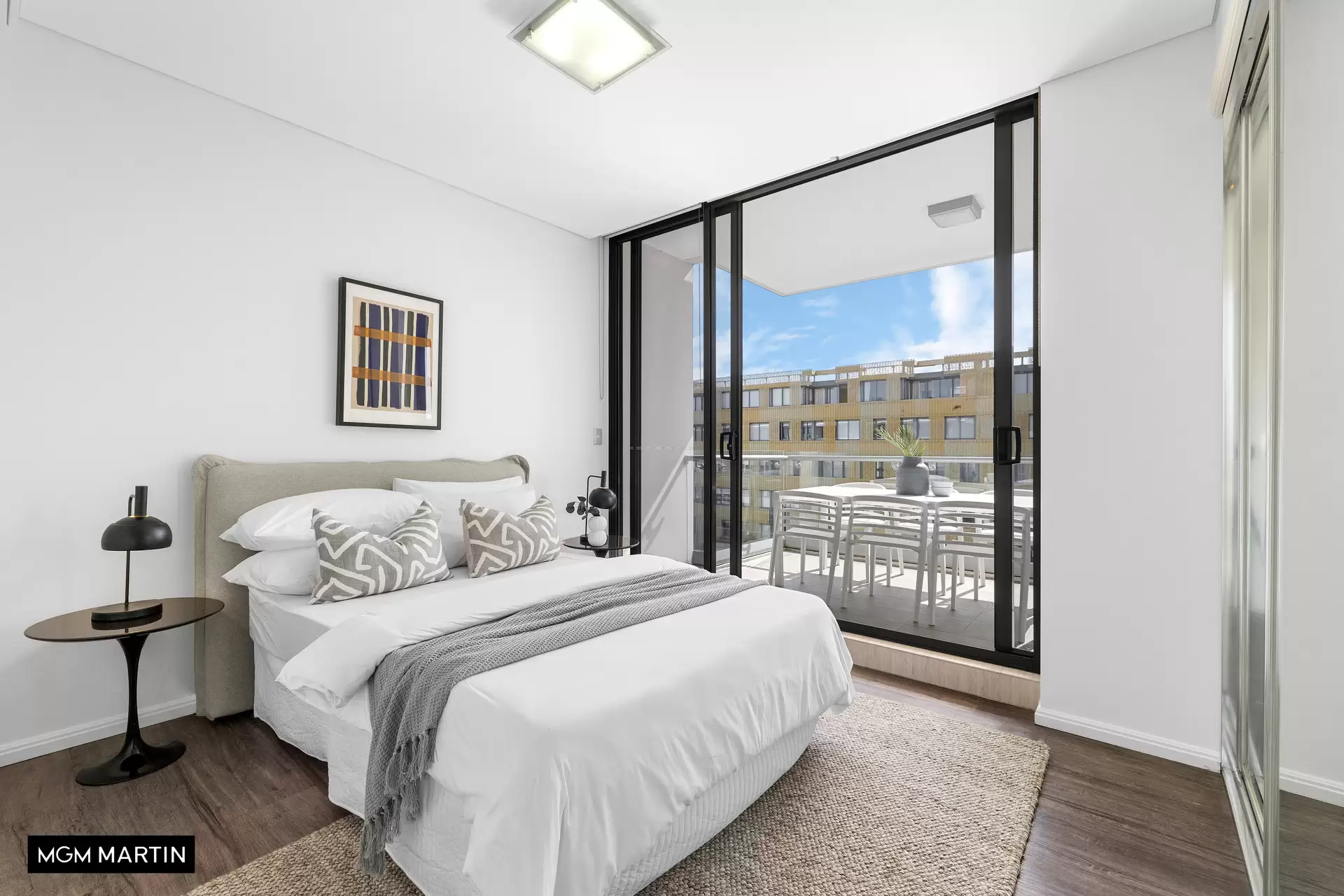 623/20 Gadigal Avenue, Zetland Sold by MGM Martin - image 1