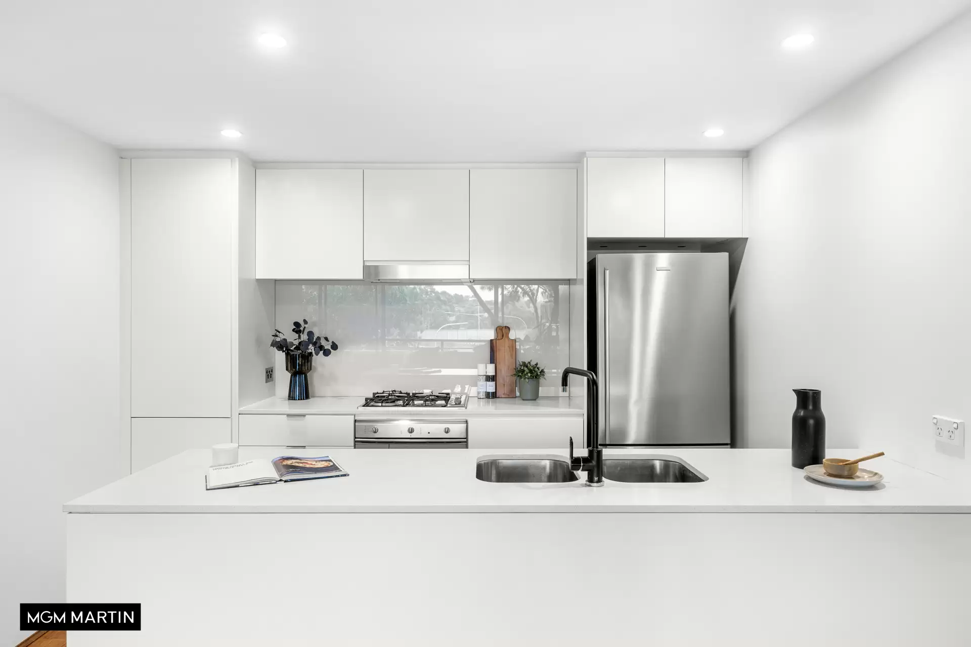 2/1 Defries Avenue, Zetland Sold by MGM Martin - image 1