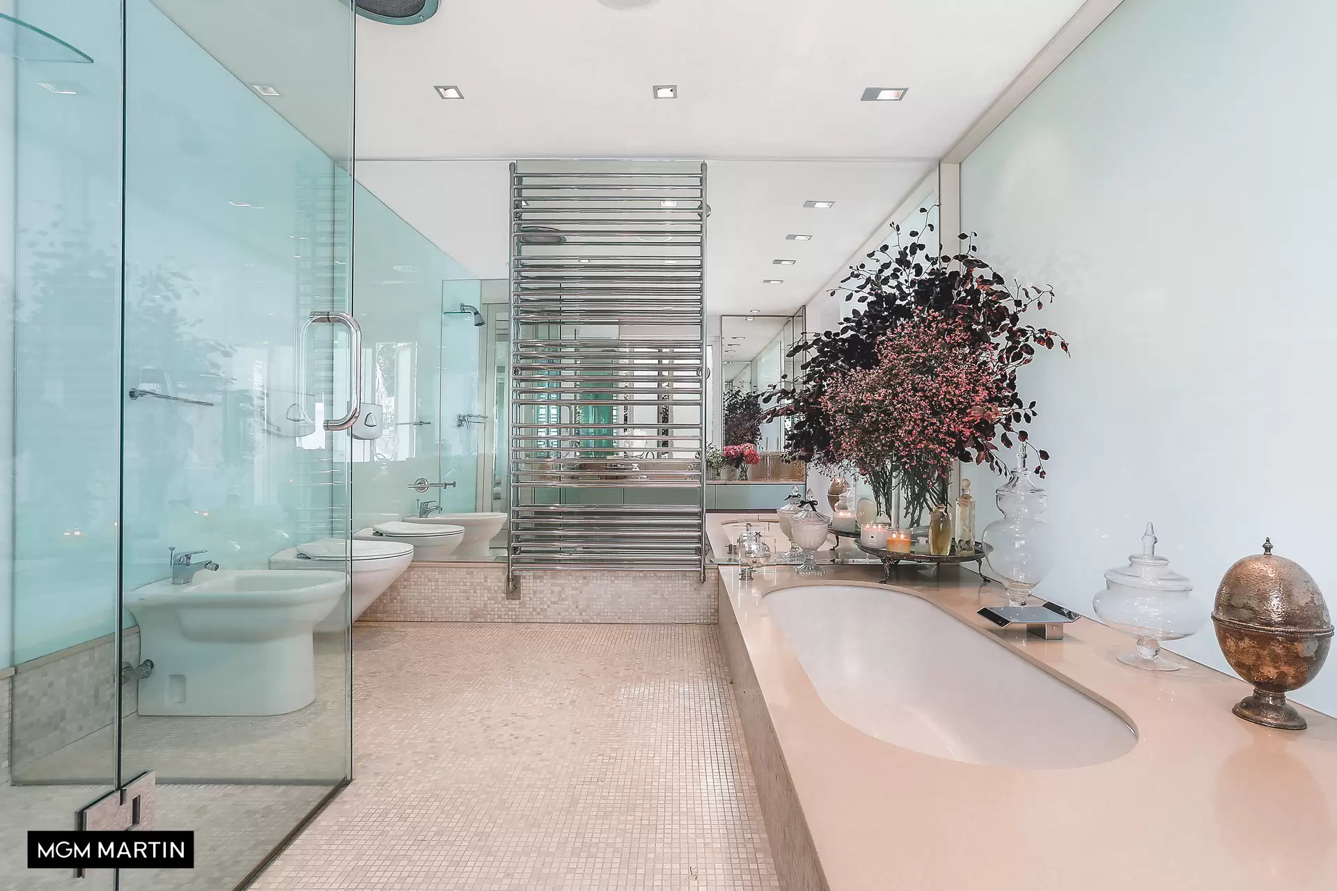2/50 Yarranabbe Road, Darling Point Sold by MGM Martin - image 1