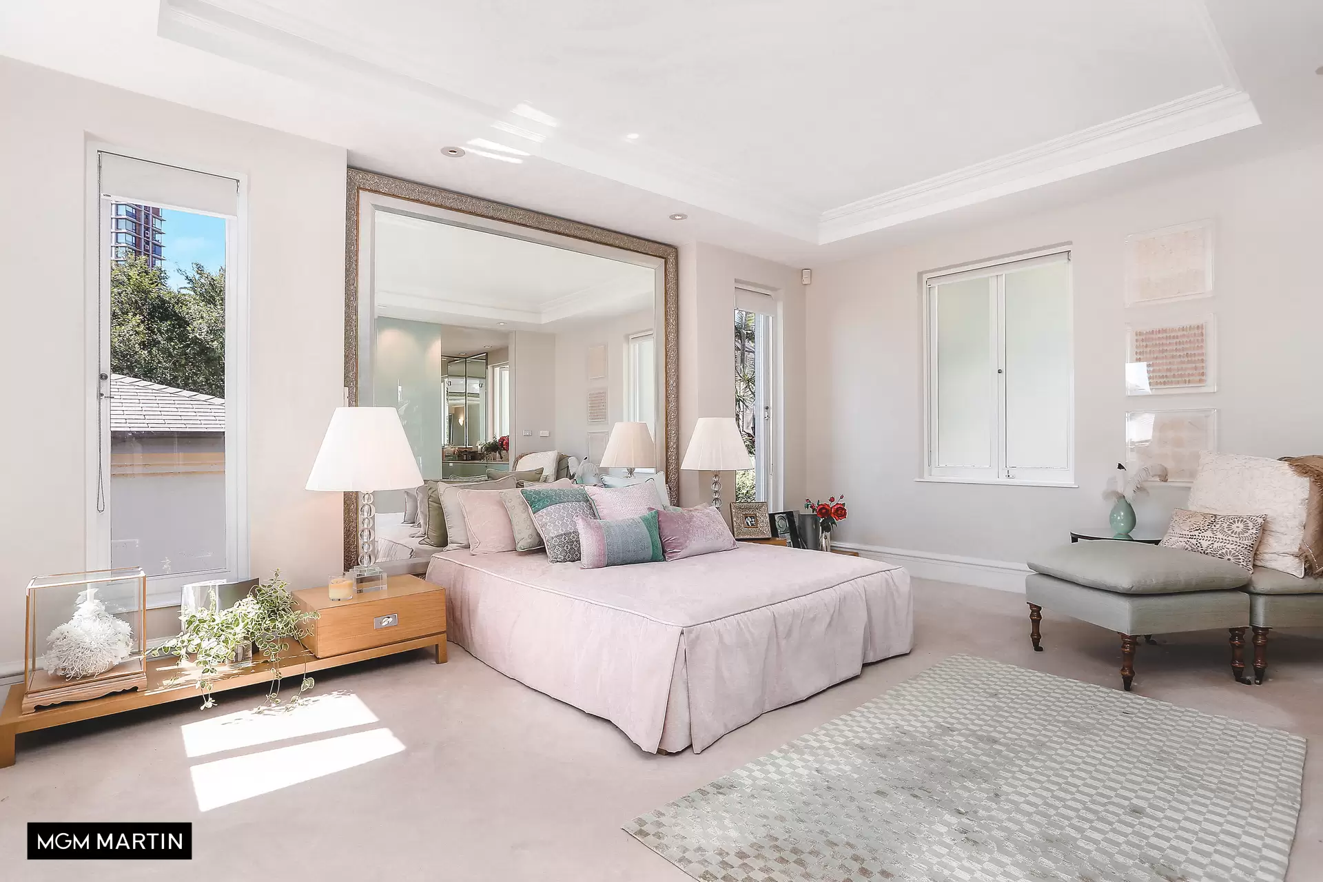 2/50 Yarranabbe Road, Darling Point Sold by MGM Martin - image 1